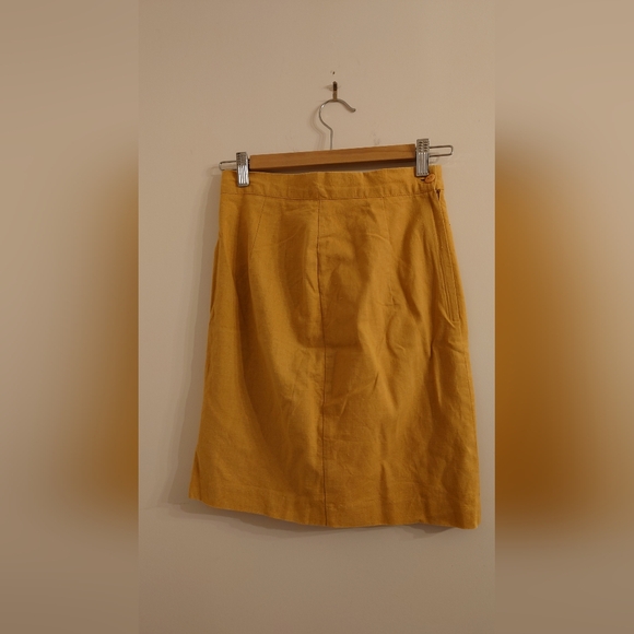 Vintage Linen Mustard Yellow Le Chateau Skirt, Made in Canada - Picture 2 of 7